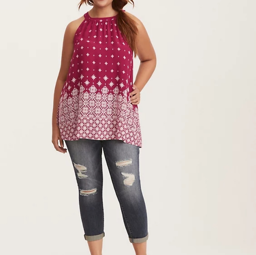 Torrid Size 0 Flowy Berry Print Halter Top